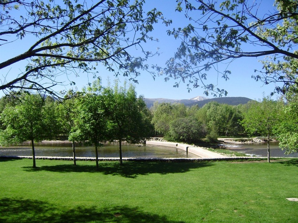 Las Presillas: presa y pasarela